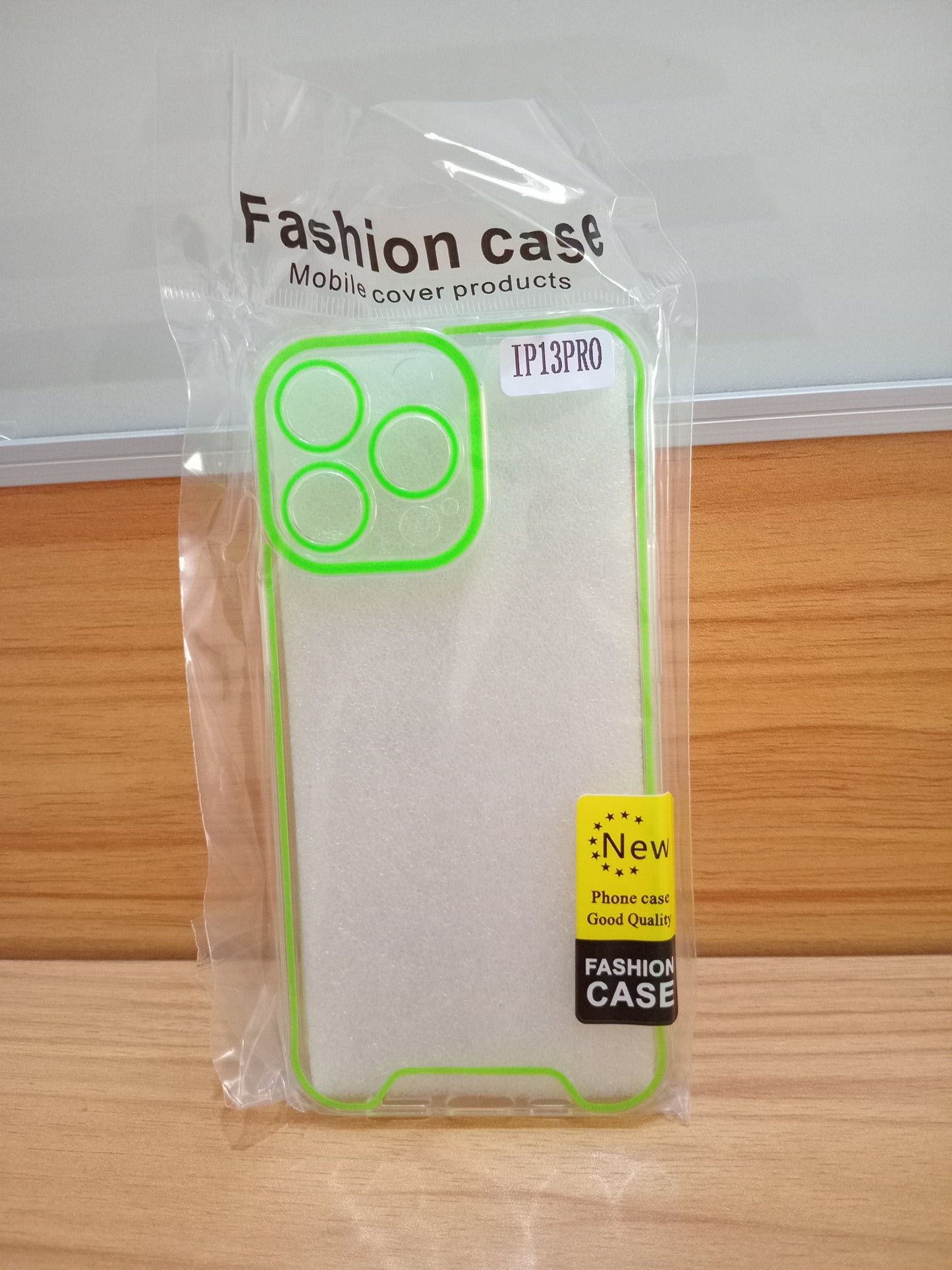 Coques fluorescentes pour iPhone 13PRO