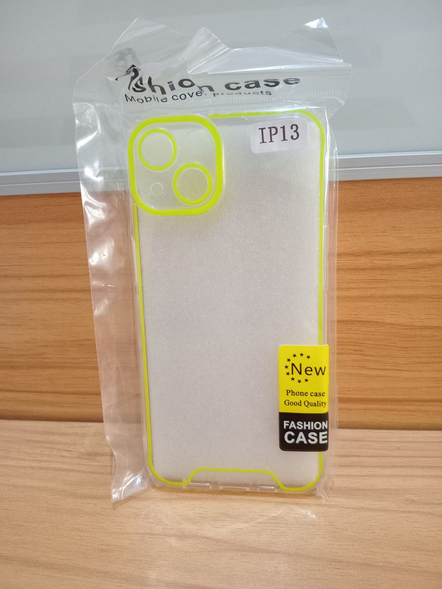 Coques fluorescentes pour iPhone 13