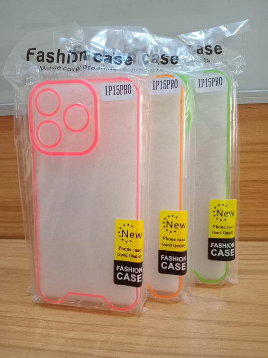 Coques fluorescentes pour iPhone 15PRO